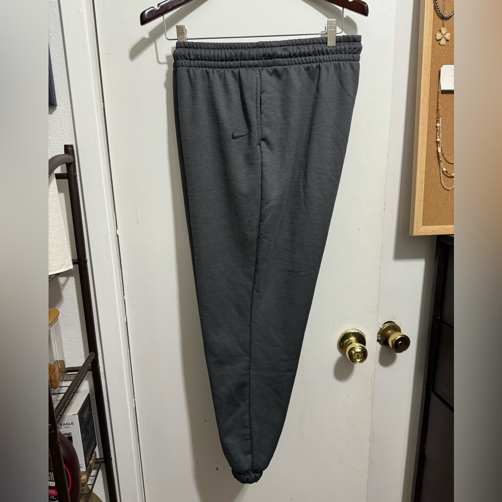 Men’s Gray Nike Therma-Fit Soft Fleece Pants sz XXL